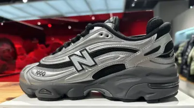 New Balance M1000 Argent Métallique / Noir Original 🇺🇸